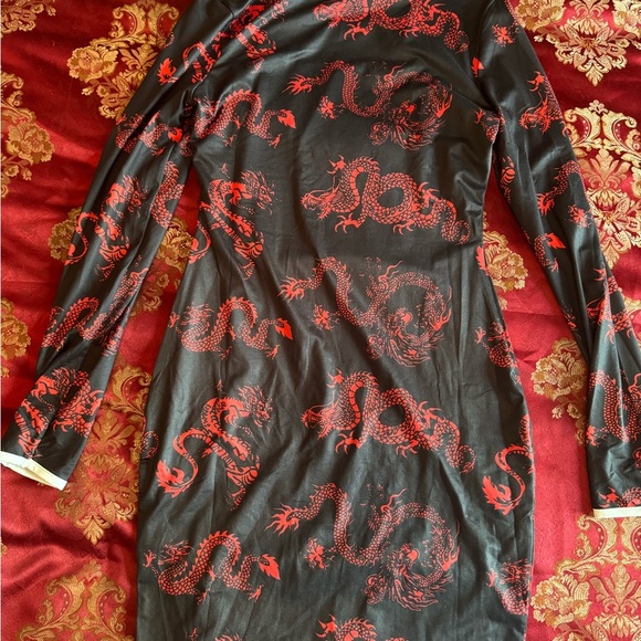 Black Dragon Bodycon Dress (Size L) - Picture 5 of 5